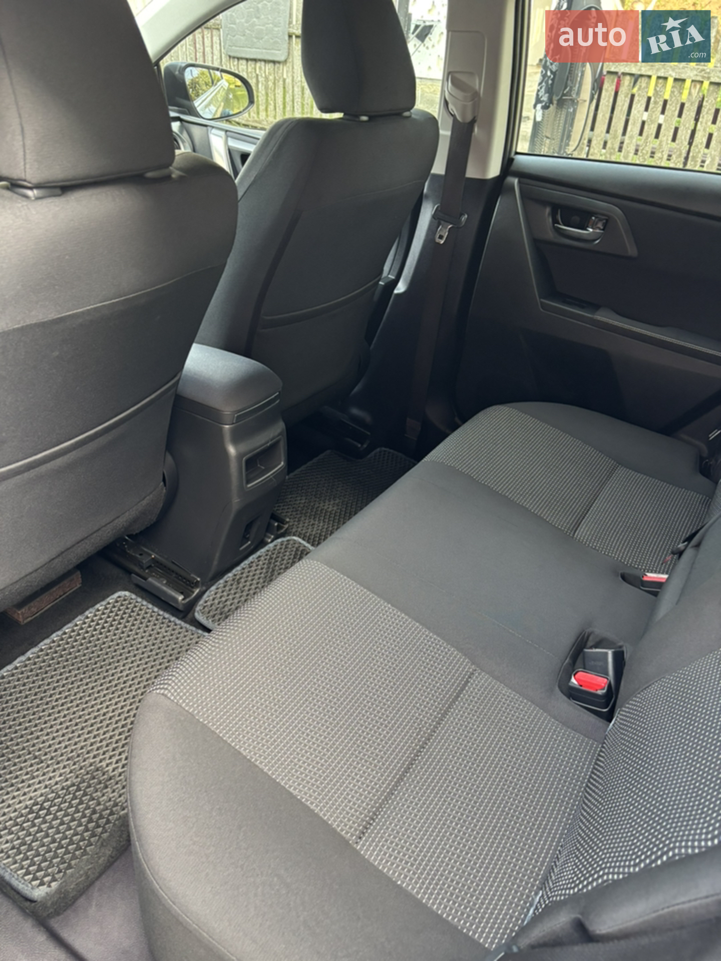 2014 Toyota Auris - мініатюра 10