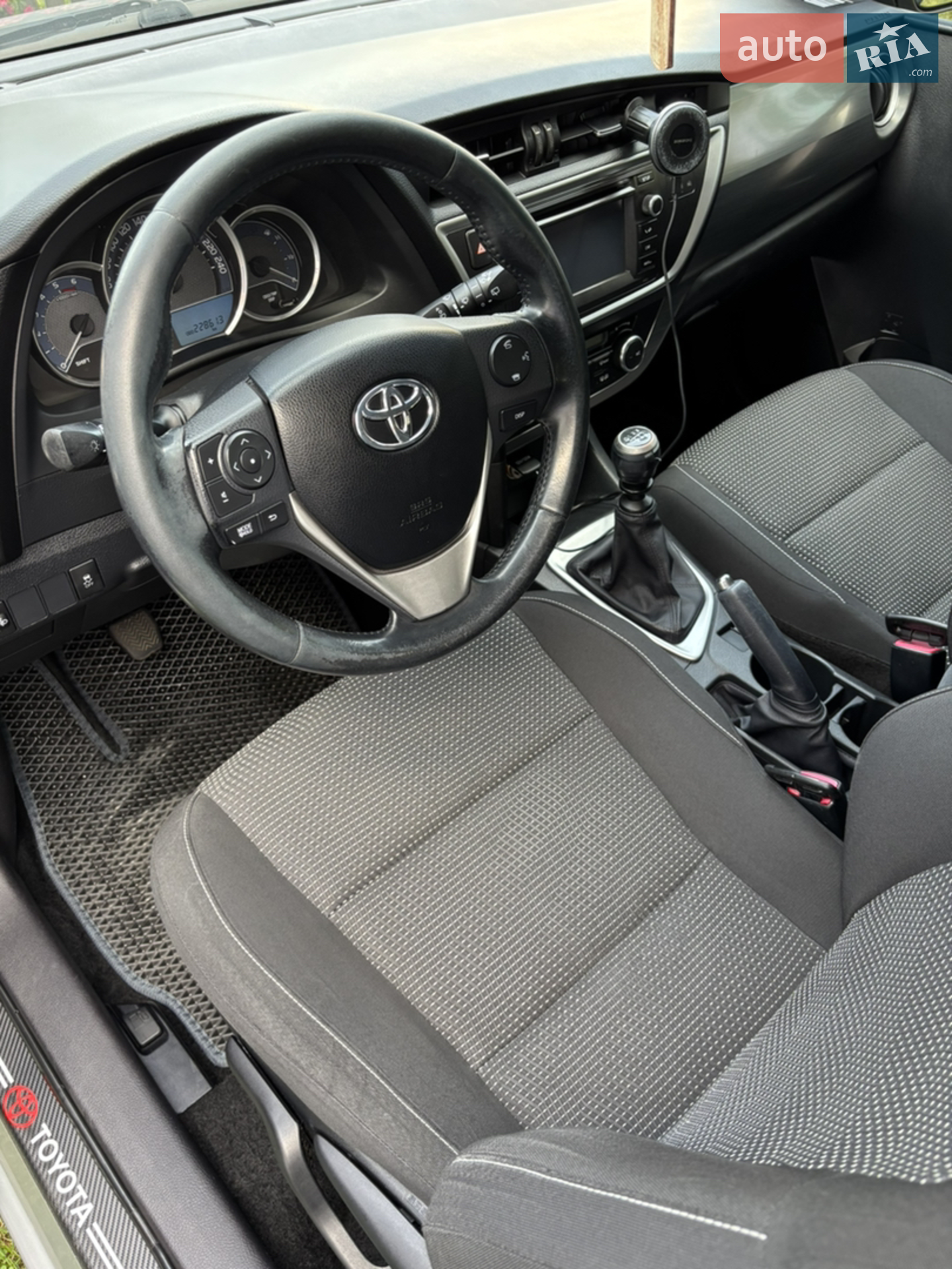 2014 Toyota Auris - мініатюра 11