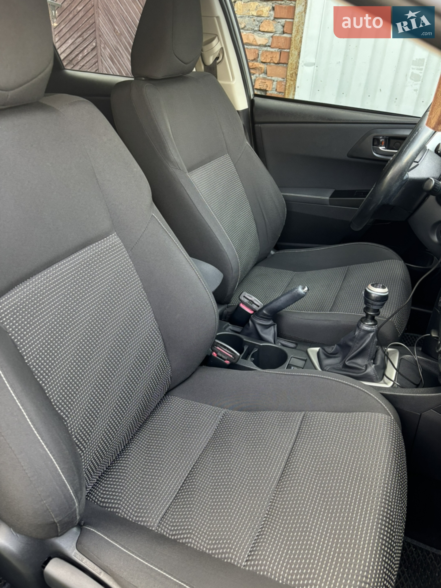 2014 Toyota Auris - мініатюра 17