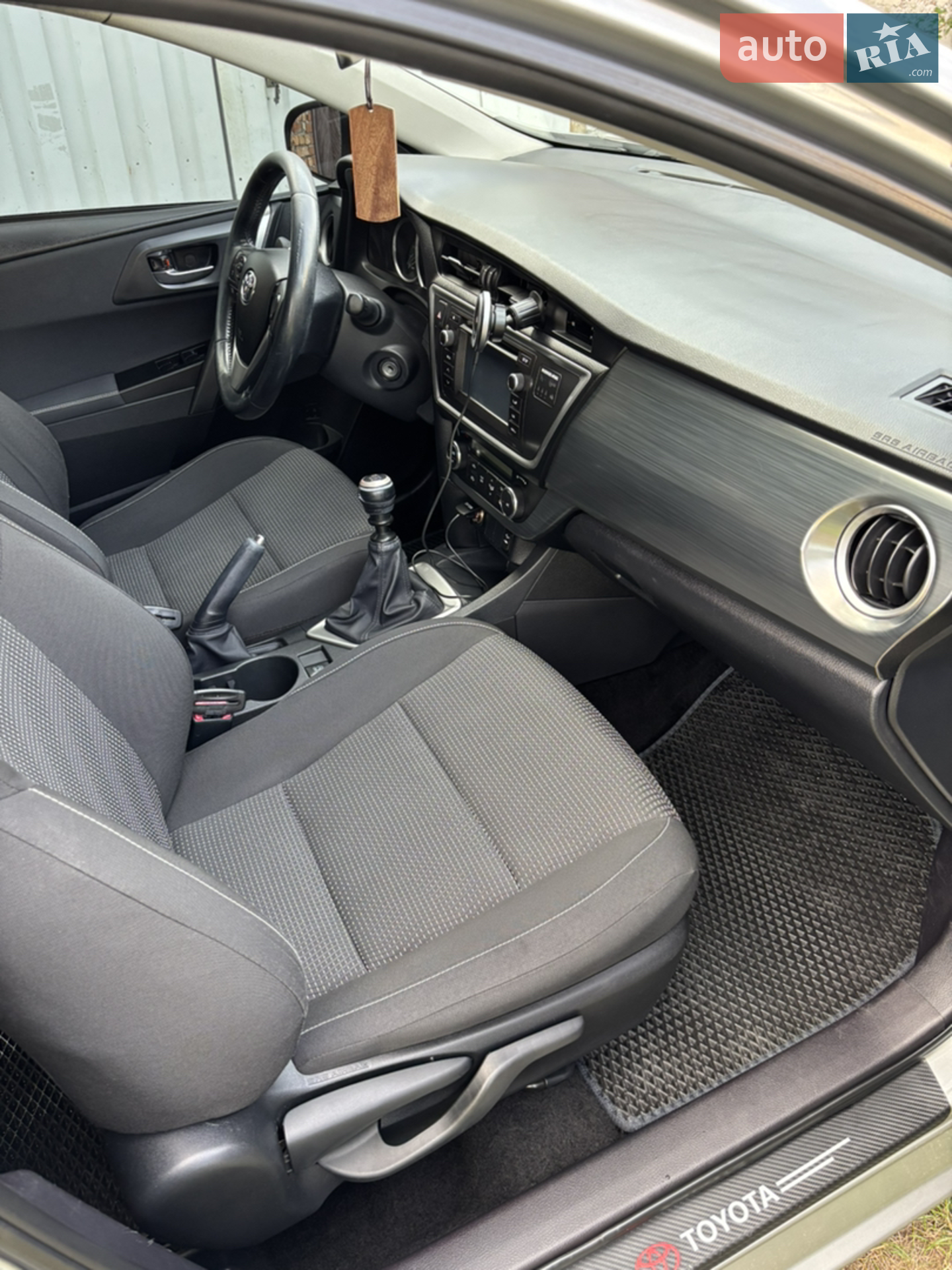 2014 Toyota Auris - мініатюра 20