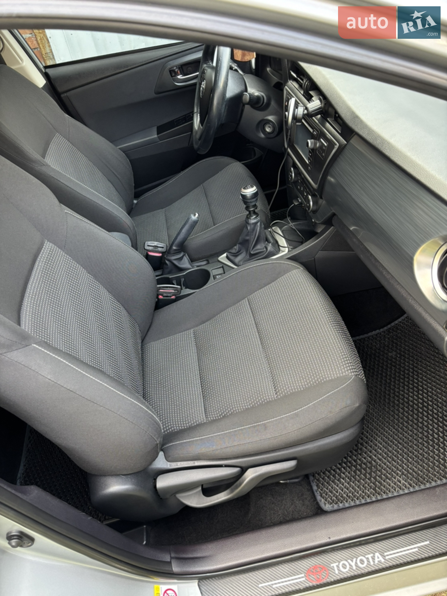 2014 Toyota Auris - мініатюра 21