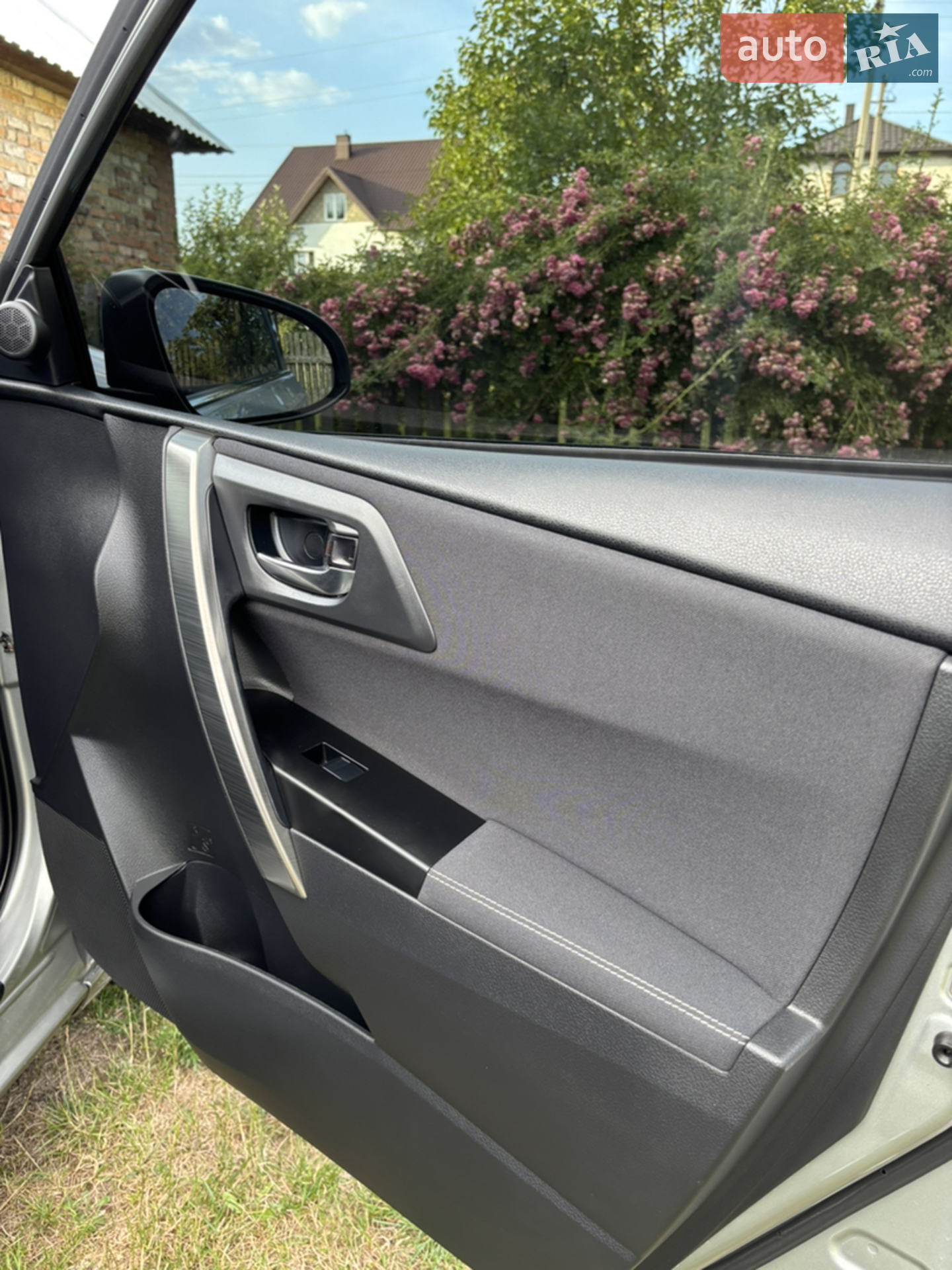 2014 Toyota Auris - мініатюра 22