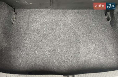 Хэтчбек Toyota Auris 2008 в 