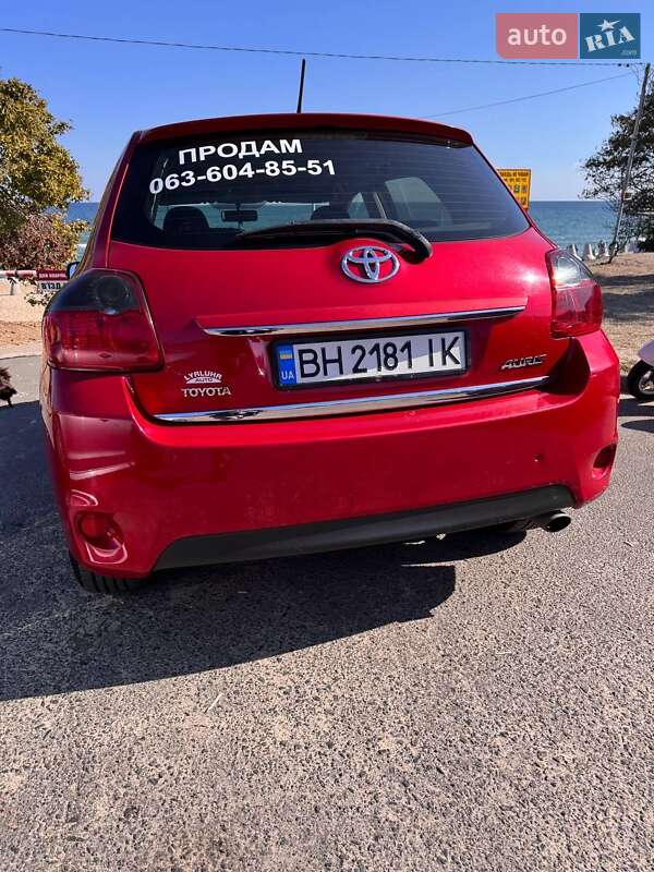 Хетчбек Toyota Auris 2010 в Чорноморську фото 4 Хетчбек Toyota Auris 2010 в Чорноморську