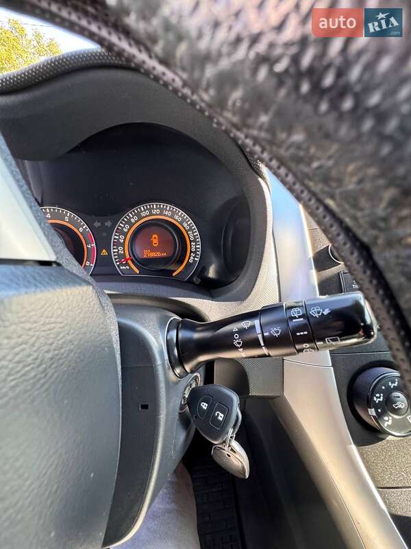 Хетчбек Toyota Auris 2010 в Чорноморську фото 21 Хетчбек Toyota Auris 2010 в Чорноморську