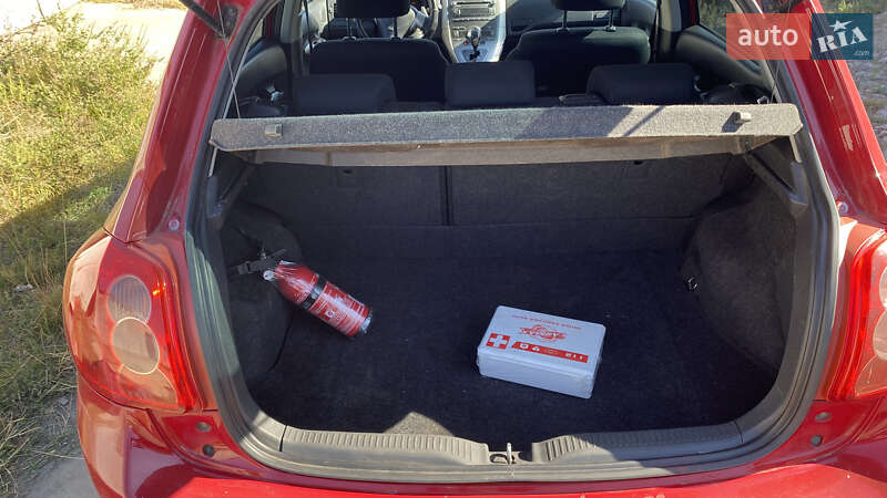 Хэтчбек Toyota Auris 2007 в Одессе фото 4 Хэтчбек Toyota Auris 2007 в Одессе