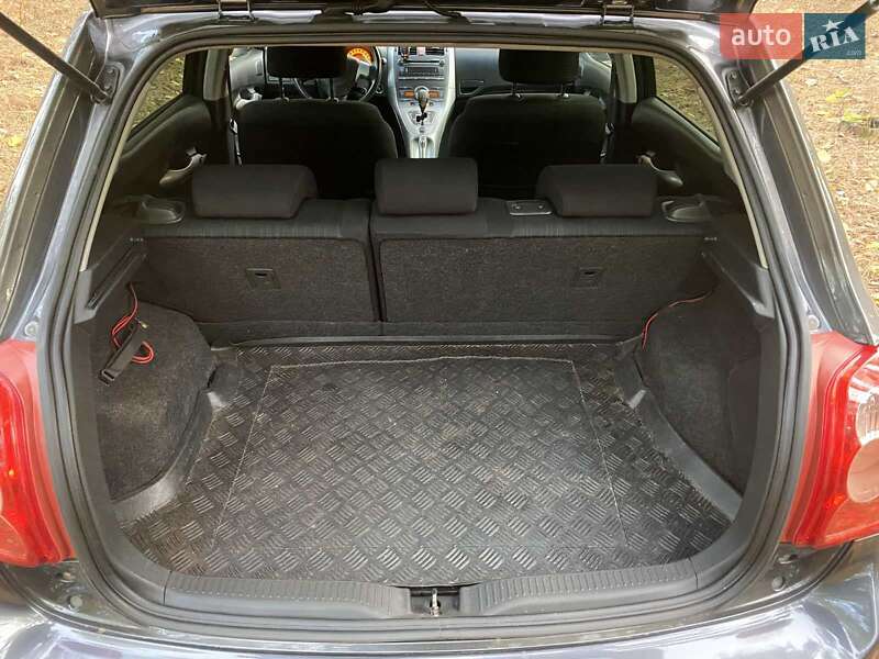 Хэтчбек Toyota Auris 2007 в Богодухове фото 10 Хэтчбек Toyota Auris 2007 в Богодухове