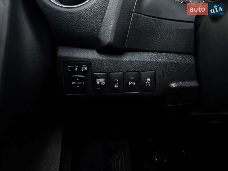 Универсал Toyota Auris 2014 в Тернополе