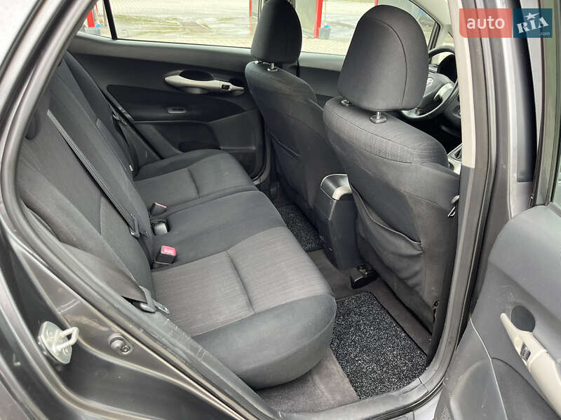 Хэтчбек Toyota Auris 2008 в Черновцах