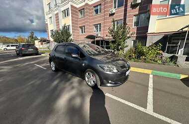 Хэтчбек Toyota Auris 2007 в 