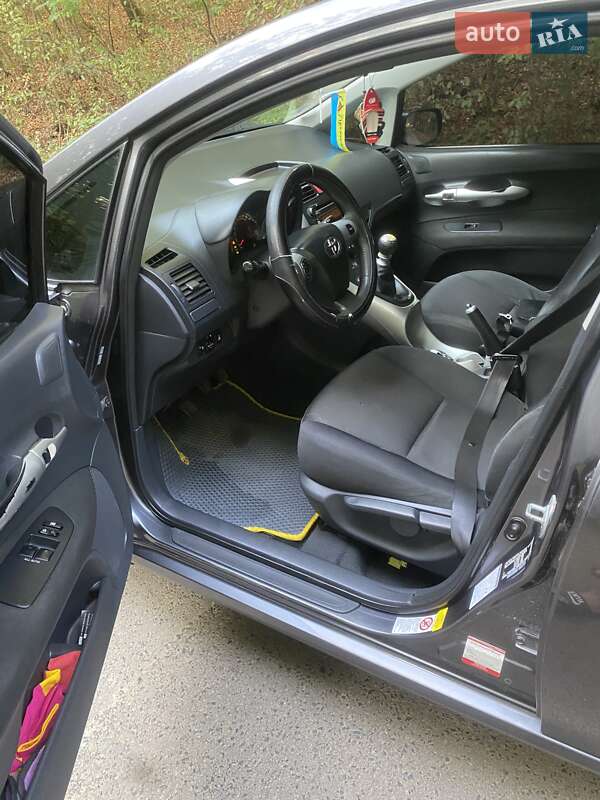 Хэтчбек Toyota Auris 2011 в Иршаве фото 12 Хэтчбек Toyota Auris 2011 в Иршаве