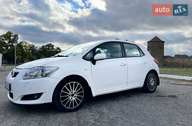 Хетчбек Toyota Auris 2007 в Білгороді-Дністровському