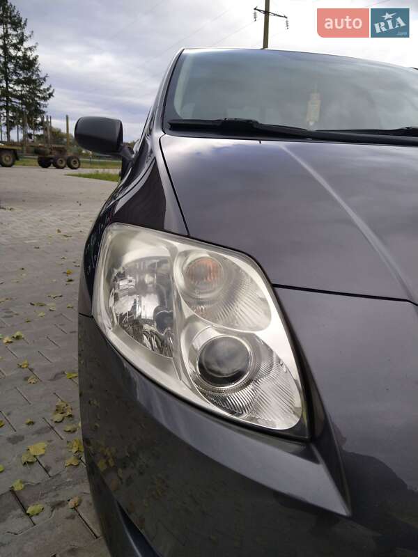 Хэтчбек Toyota Auris 2008 в Черновцах фото 15 Хэтчбек Toyota Auris 2008 в Черновцах