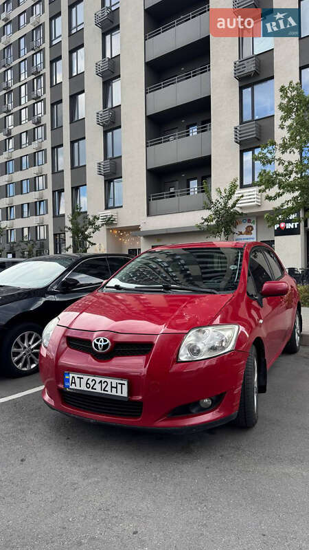 Хэтчбек Toyota Auris 2008 в Киеве фото Хэтчбек Toyota Auris 2008 в Киеве