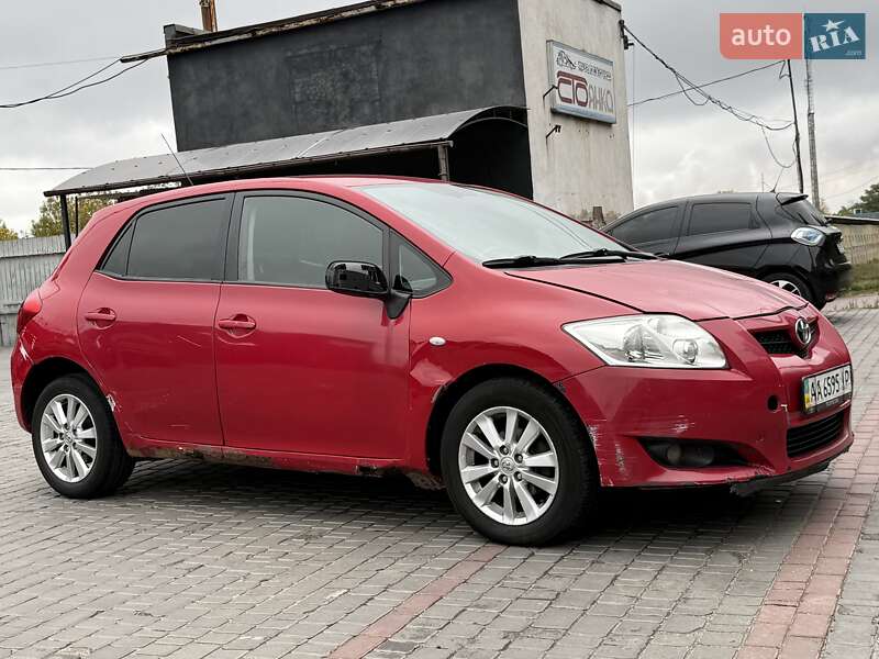 Хетчбек Toyota Auris 2008 в Кам'янському фото 7 Хетчбек Toyota Auris 2008 в Кам'янському