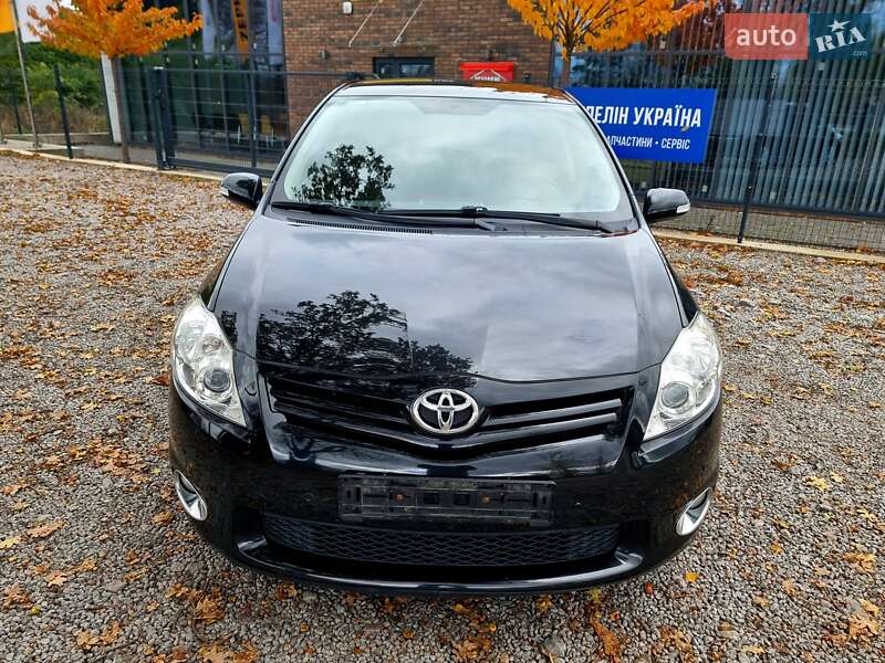 Хэтчбек Toyota Auris 2011 в Виннице фото 20 Хэтчбек Toyota Auris 2011 в Виннице