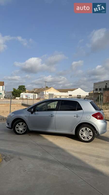 Хэтчбек Toyota Auris 2008 в Харькове