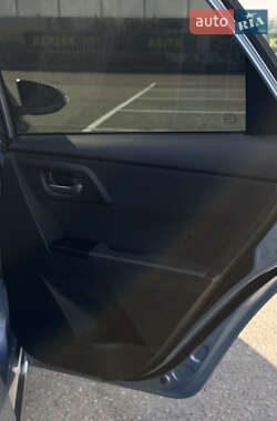 Хэтчбек Toyota Auris 2013 в Львове