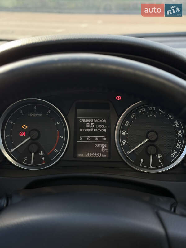 Хэтчбек Toyota Auris 2013 в Львове фото 15 Хэтчбек Toyota Auris 2013 в Львове