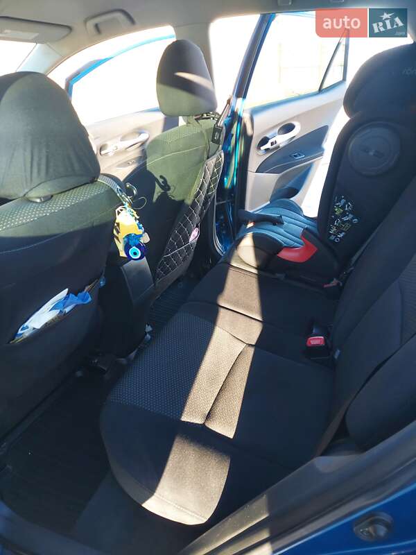 Хэтчбек Toyota Auris 2012 в Одессе фото 13 Хэтчбек Toyota Auris 2012 в Одессе