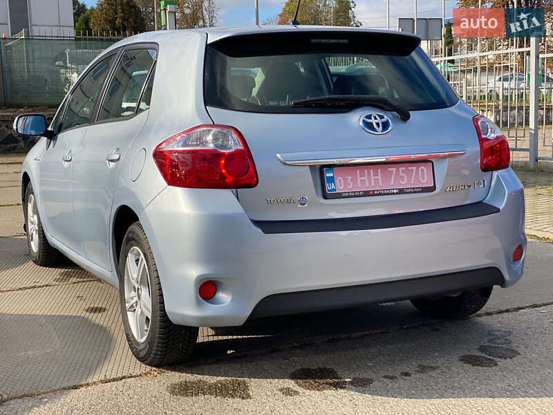Хэтчбек Toyota Auris 2011 в Ровно фото 78 Хэтчбек Toyota Auris 2011 в Ровно