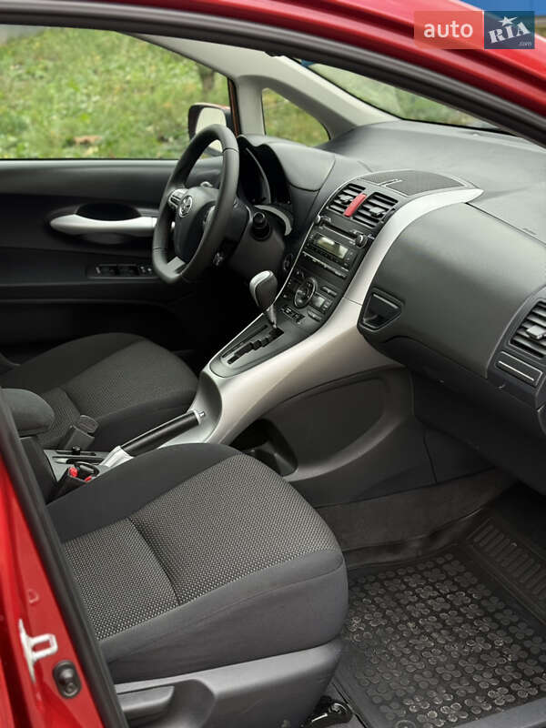 Хэтчбек Toyota Auris 2010 в Белой Церкви фото 14 Хэтчбек Toyota Auris 2010 в Белой Церкви