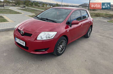 Хэтчбек Toyota Auris 2007 в Николаеве