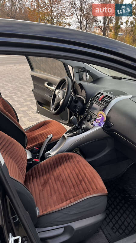 Хэтчбек Toyota Auris 2008 в Хмельницком