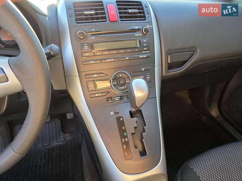 Хэтчбек Toyota Auris 2010 в Одессе фото 29 Хэтчбек Toyota Auris 2010 в Одессе