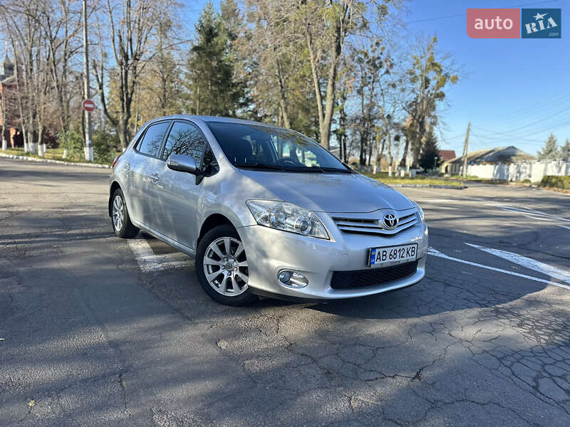 Хэтчбек Toyota Auris 2012 в Виннице фото 14 Хэтчбек Toyota Auris 2012 в Виннице