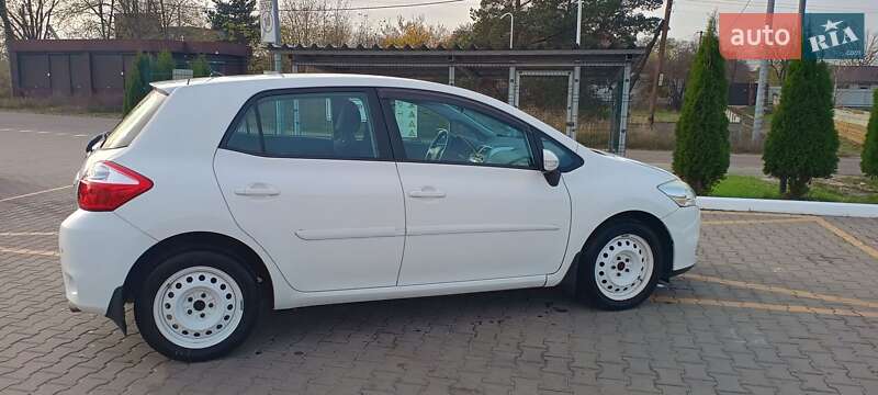 Хэтчбек Toyota Auris 2010 в Вышгороде фото 13 Хэтчбек Toyota Auris 2010 в Вышгороде