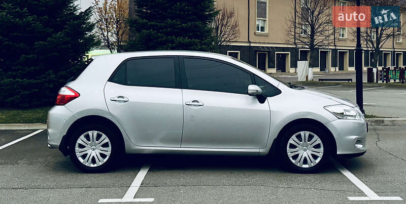 Хэтчбек Toyota Auris 2010 в Киеве фото 3 Хэтчбек Toyota Auris 2010 в Киеве