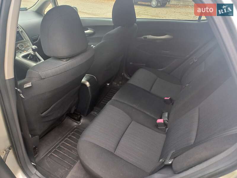 Хэтчбек Toyota Auris 2008 в Запорожье фото 8 Хэтчбек Toyota Auris 2008 в Запорожье