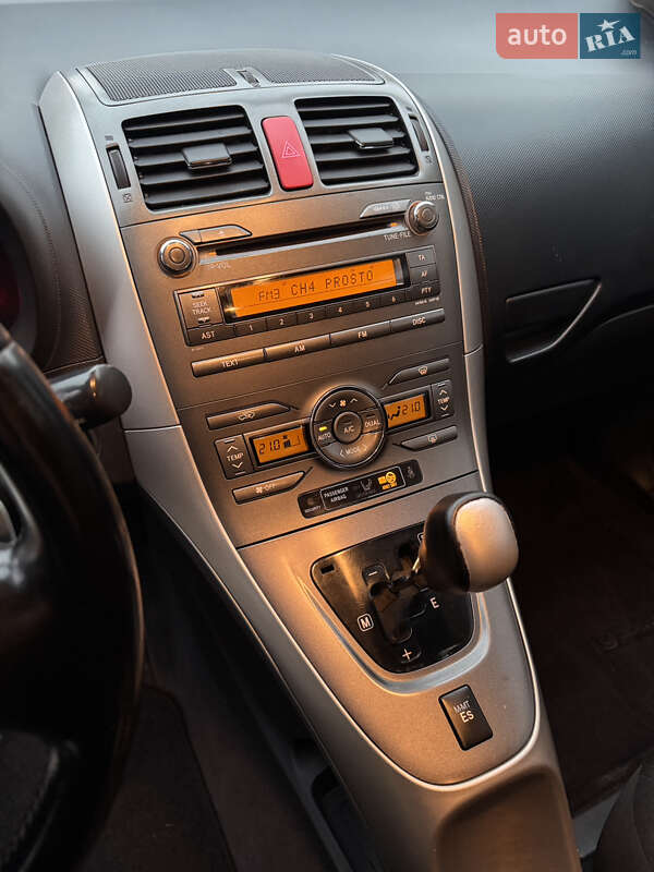 Хэтчбек Toyota Auris 2008 в Киеве фото 17 Хэтчбек Toyota Auris 2008 в Киеве