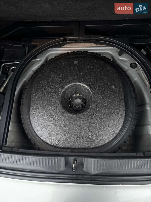 Хэтчбек Toyota Auris 2008 в Киеве фото 27 Хэтчбек Toyota Auris 2008 в Киеве