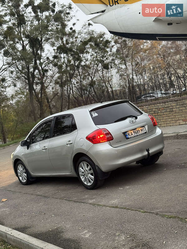 Хэтчбек Toyota Auris 2008 в Киеве фото 32 Хэтчбек Toyota Auris 2008 в Киеве