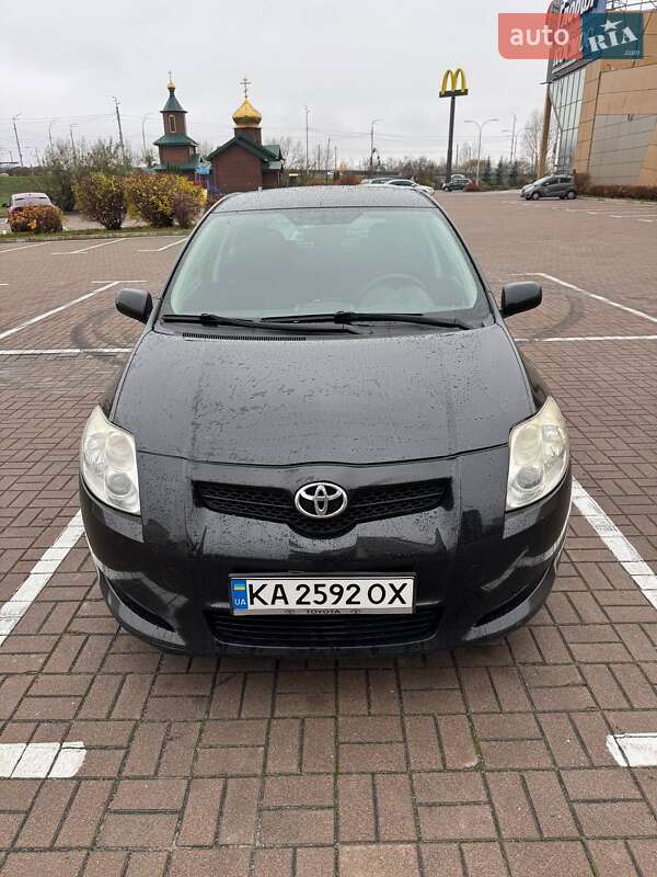 Хетчбек Toyota Auris 2007 в Києві