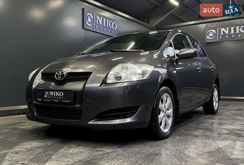 Хэтчбек Toyota Auris 2008 в Киеве фото 2 Хэтчбек Toyota Auris 2008 в Киеве