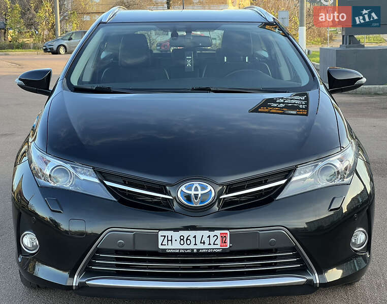 Универсал Toyota Auris 2014 в Житомире фото 5 Универсал Toyota Auris 2014 в Житомире