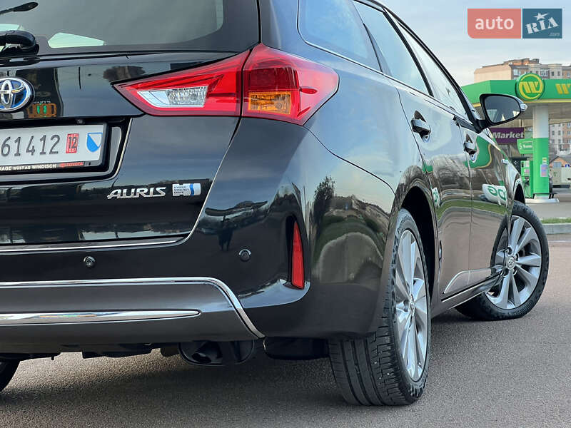 Универсал Toyota Auris 2014 в Житомире фото 26 Универсал Toyota Auris 2014 в Житомире