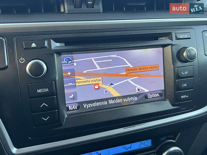 Универсал Toyota Auris 2014 в Житомире фото 67 Универсал Toyota Auris 2014 в Житомире