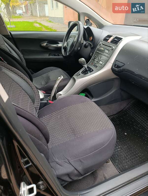 Хэтчбек Toyota Auris 2008 в Одессе