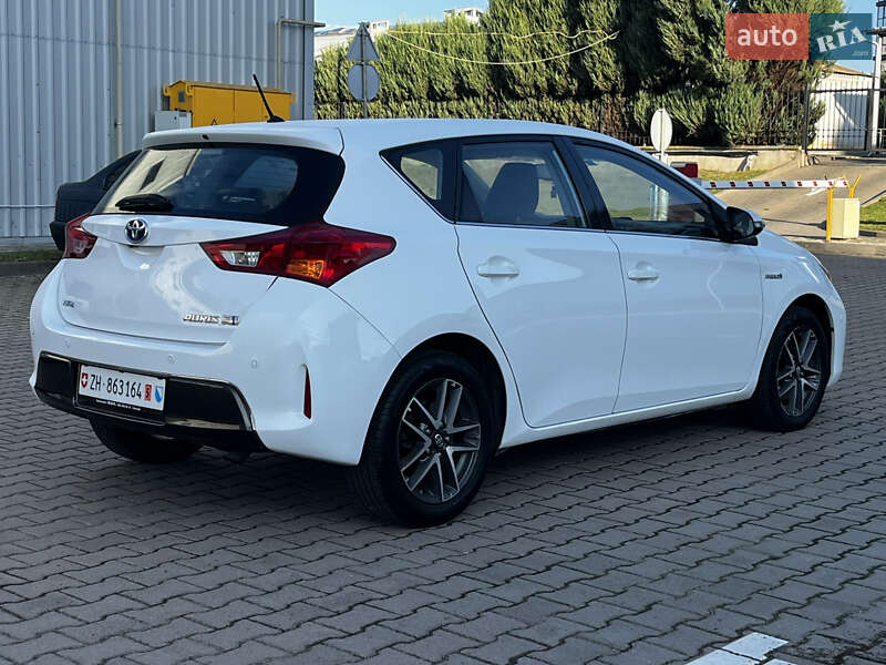 Хэтчбек Toyota Auris 2013 в Луцке фото 7 Хэтчбек Toyota Auris 2013 в Луцке