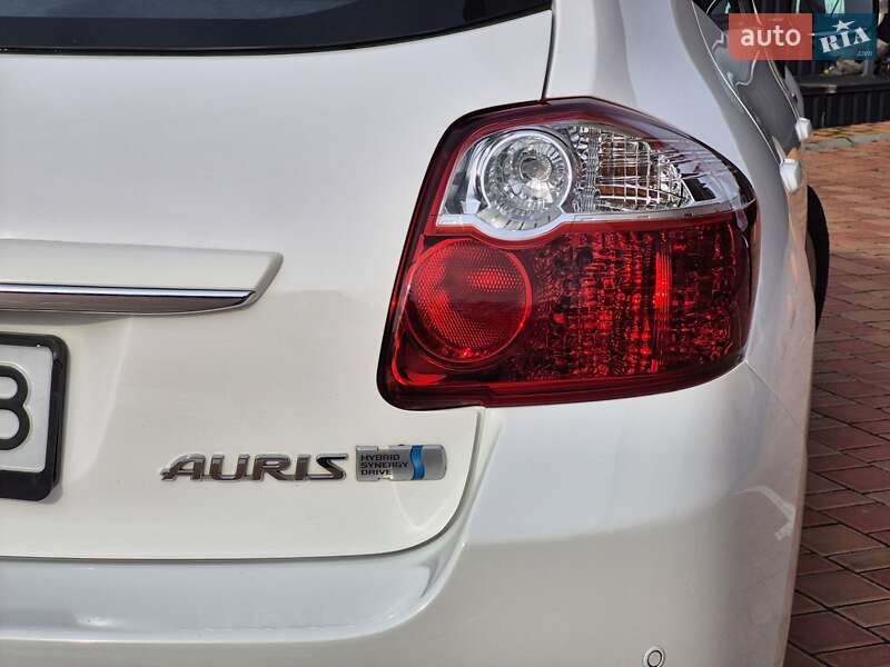 Хетчбек Toyota Auris 2011 в Одесі