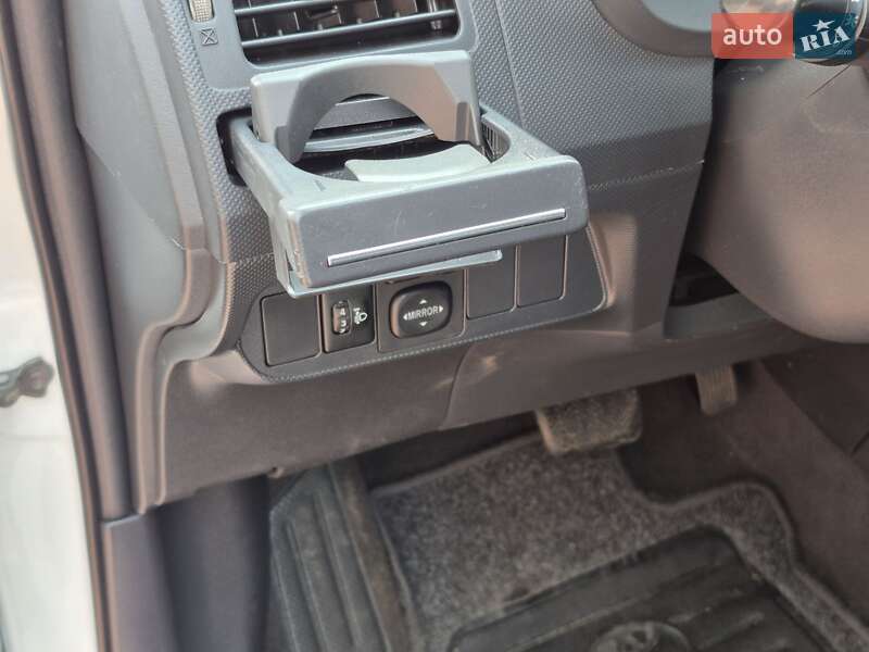 Хетчбек Toyota Auris 2011 в Одесі