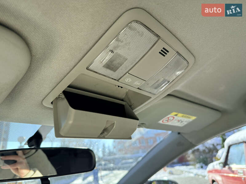 Универсал Toyota Auris 2016 в Львове фото 20 Универсал Toyota Auris 2016 в Львове