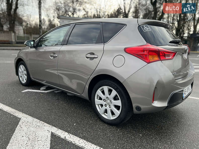 Хетчбек Toyota Auris 2013 в Вінниці
