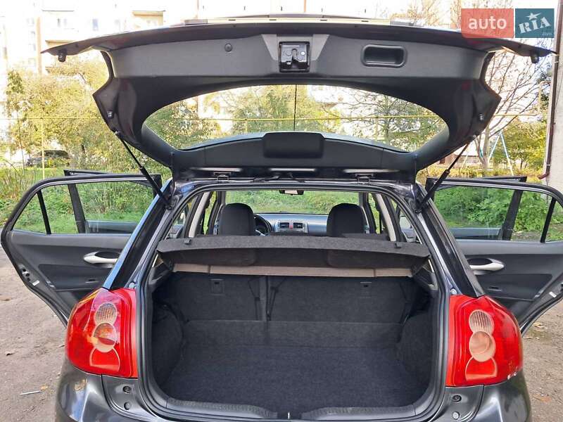 Хэтчбек Toyota Auris 2008 в Черновцах фото 20 Хэтчбек Toyota Auris 2008 в Черновцах