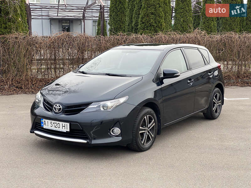 Хетчбек Toyota Auris 2014 в Києві фото 2 Хетчбек Toyota Auris 2014 в Києві