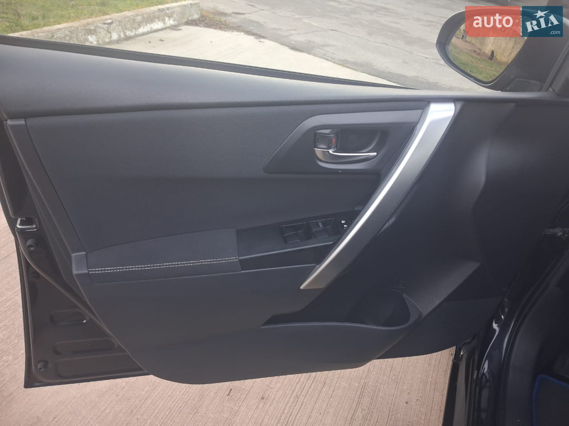 2015 Toyota Auris - мініатюра 22